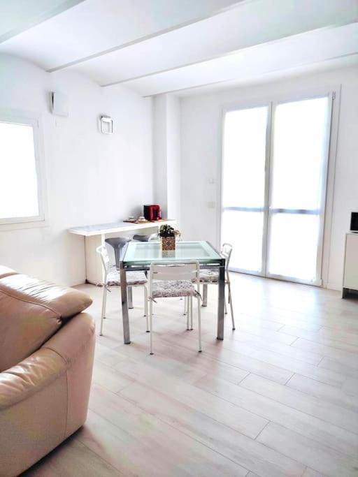 Inzago Ambroeus Apartmens Casa Spaziosa In Centro Paese מראה חיצוני תמונה